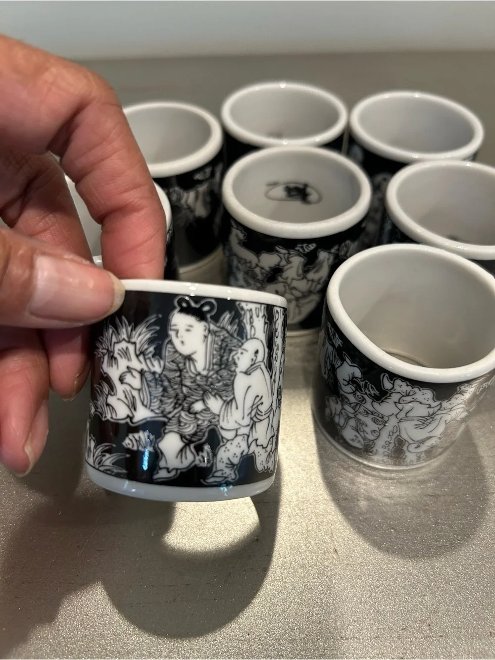 Set of Black & White Japanese Porcelain napkins rings - 8pcs